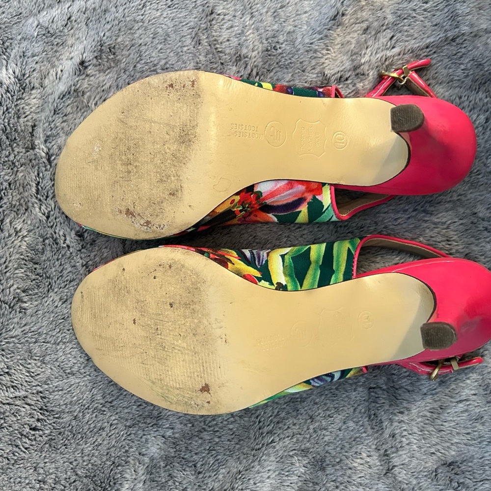 Mootsies Tootsie-Alyson Tropical Floral Peep Toe Sling Back. Size 10 - Picture 10 of 11